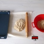 Pregatirea blatului crescut pentru foile plecintei