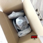 Despachetare aparat de curatat cu abur Philips FC7028-01 in pozitie verticala