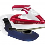 Tefal FreeMove FV9970 fier de calcat fara fir cu baza de incarcare