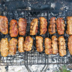 Mititei prajiti pe gratar - Reteta mititei de casa