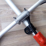Ghidon fixat - Motocoasa Electrica Hecht 1445 Ghidon fixat - Motocoasa Electrica Hecht 1445