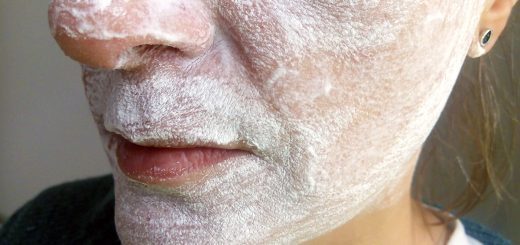 Masca de fata antiacneica cu aspirina si actiune imediata