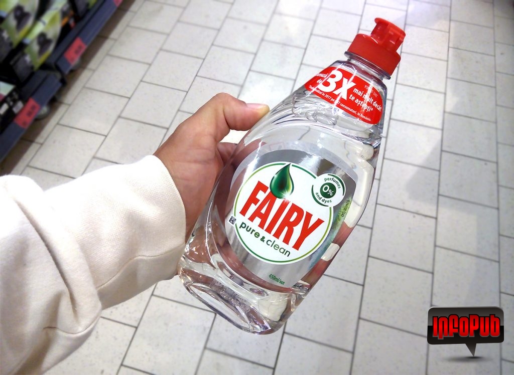 Fairy Pure and Clean un detergent de vase manual fara parfumuri si coloranti Fairy Pure and Clean un detergent de vase manual fara parfumuri si coloranti