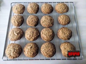 Biscuiti de post cu cafea si fulgi de ovaz la racit pe gratar