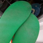 Slapi murdari inainte de spalare cu detergent din castane realizat manual