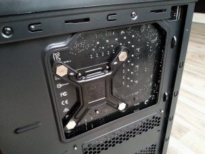 Decupaj carcasa pentru backplate radiator Noctua NH-U9B SE2