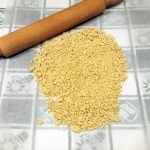 Biscuiti macinati - Reteta Salam de Biscuiti cu Cacao si Cocos