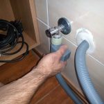 Furtun alimentare montat Hotpoint HFO3T222WG
